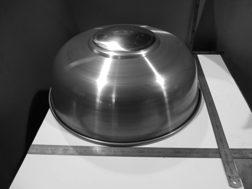 へら絞りなら青戸金属、大阪府八尾市